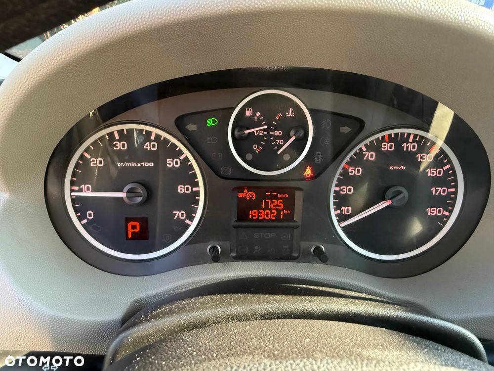 Peugeot Expert Tepee L2H1 (5-Si.) Autm Vagabond - 9