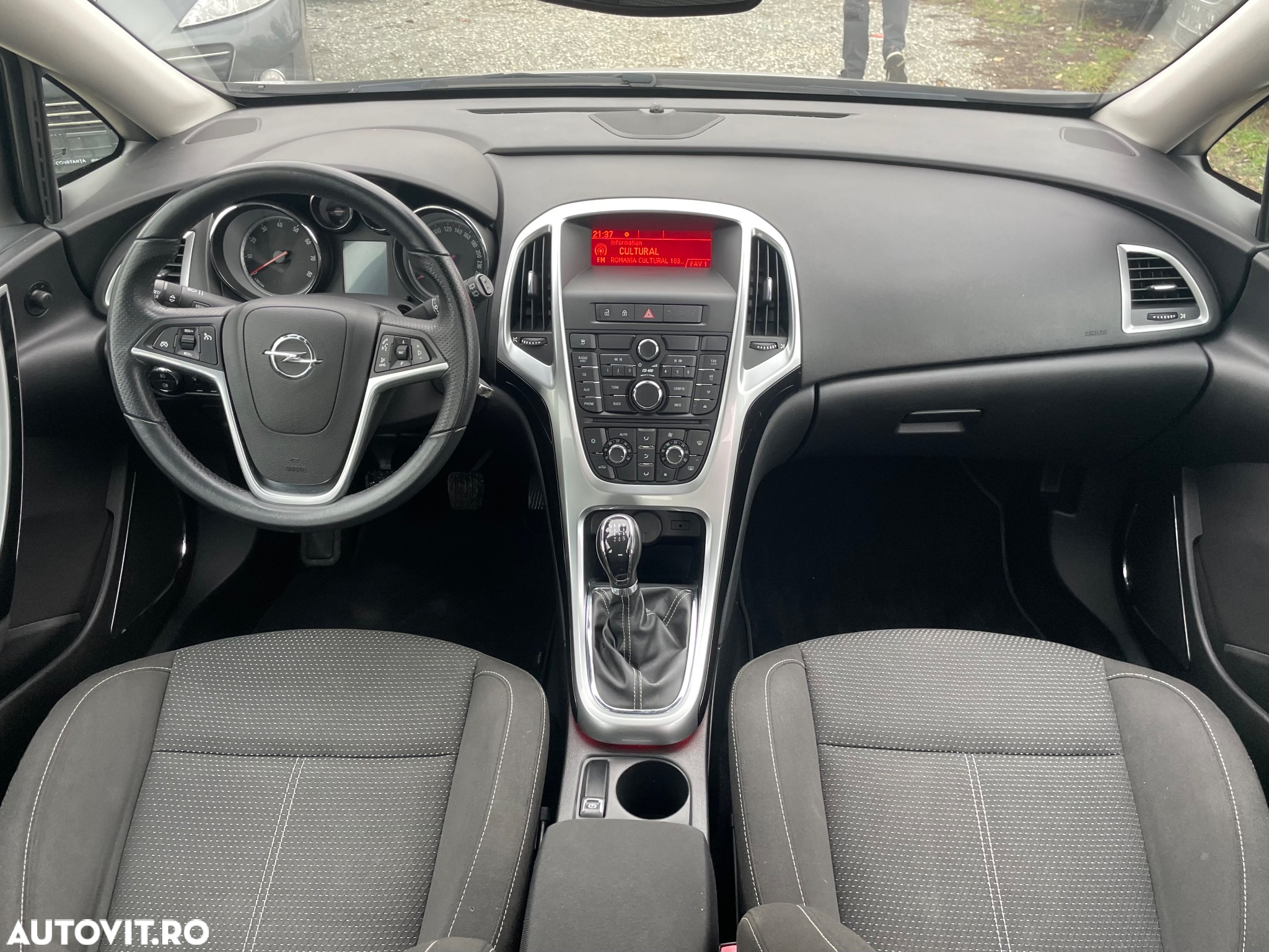 Opel Astra - 9