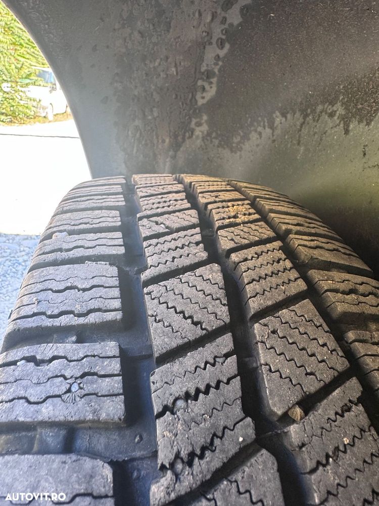 Volkswagen Transporter - 9