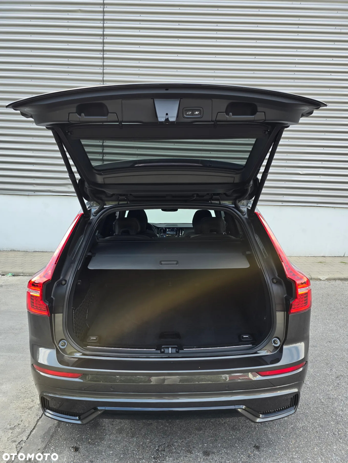 Volvo XC 60 B4 D Geartronic RDesign - 34