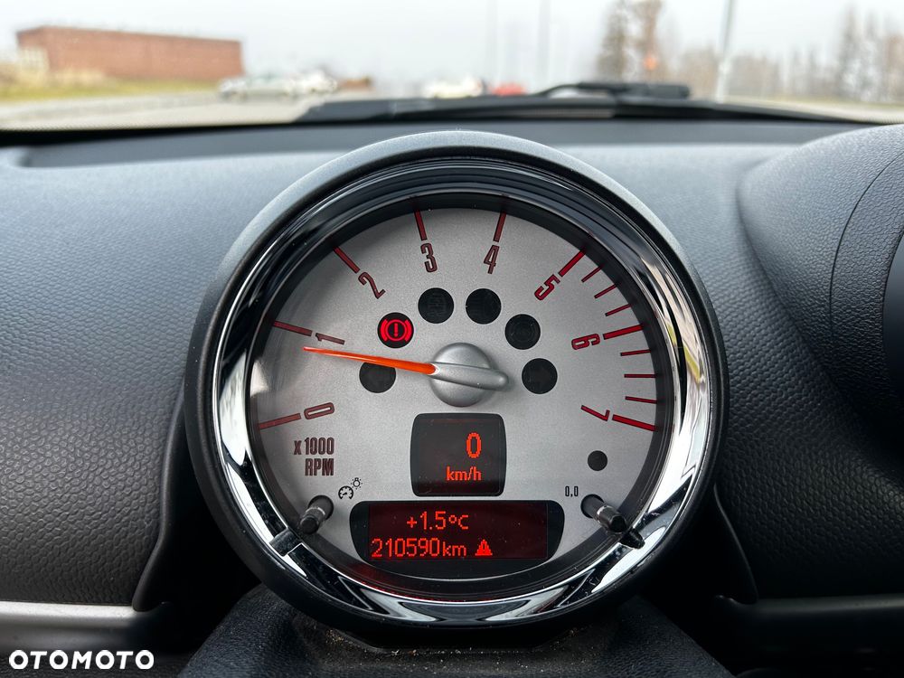 MINI Paceman Cooper D ALL4 - 18