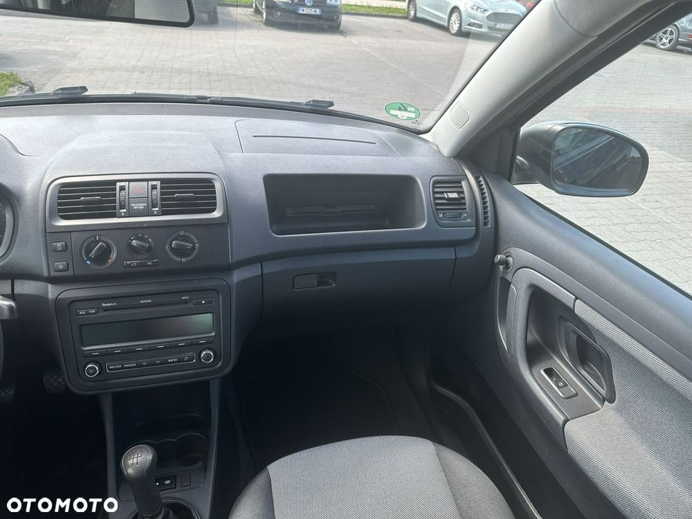 Skoda Fabia - 11