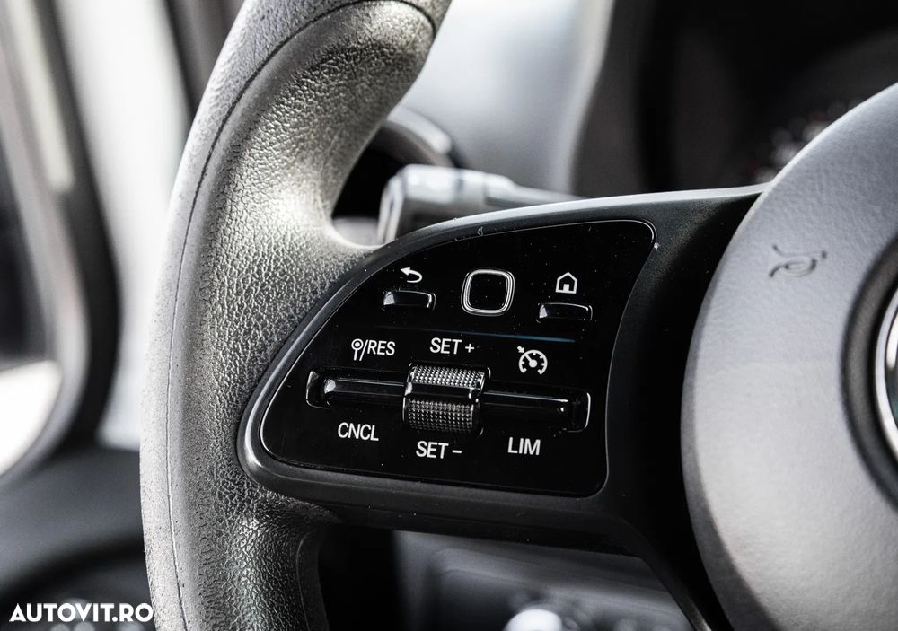 Mercedes-Benz Sprinter 313 - 30