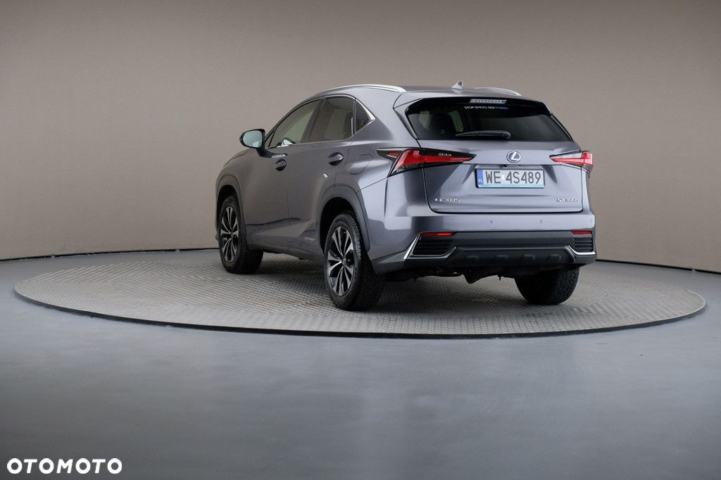 Lexus NX - 2