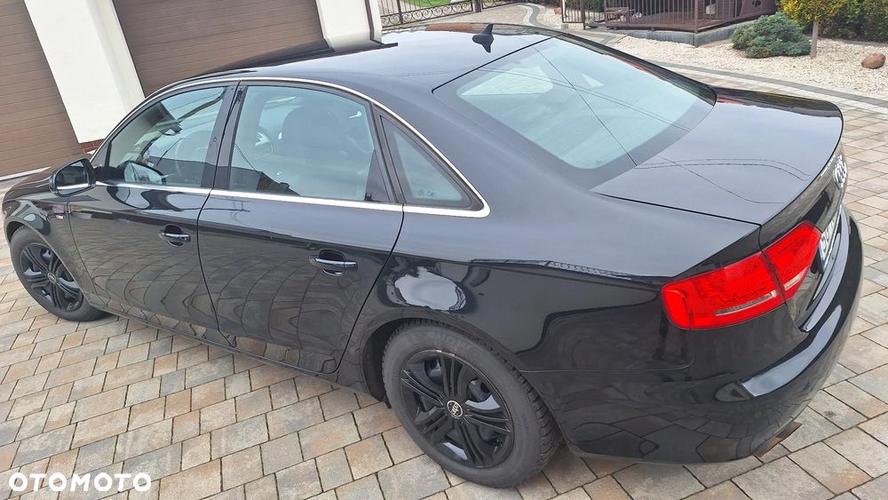 Audi A4 Limousine - 9