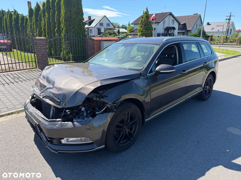 Volkswagen Passat 2.0 TDI SCR DSG Elegance - 4