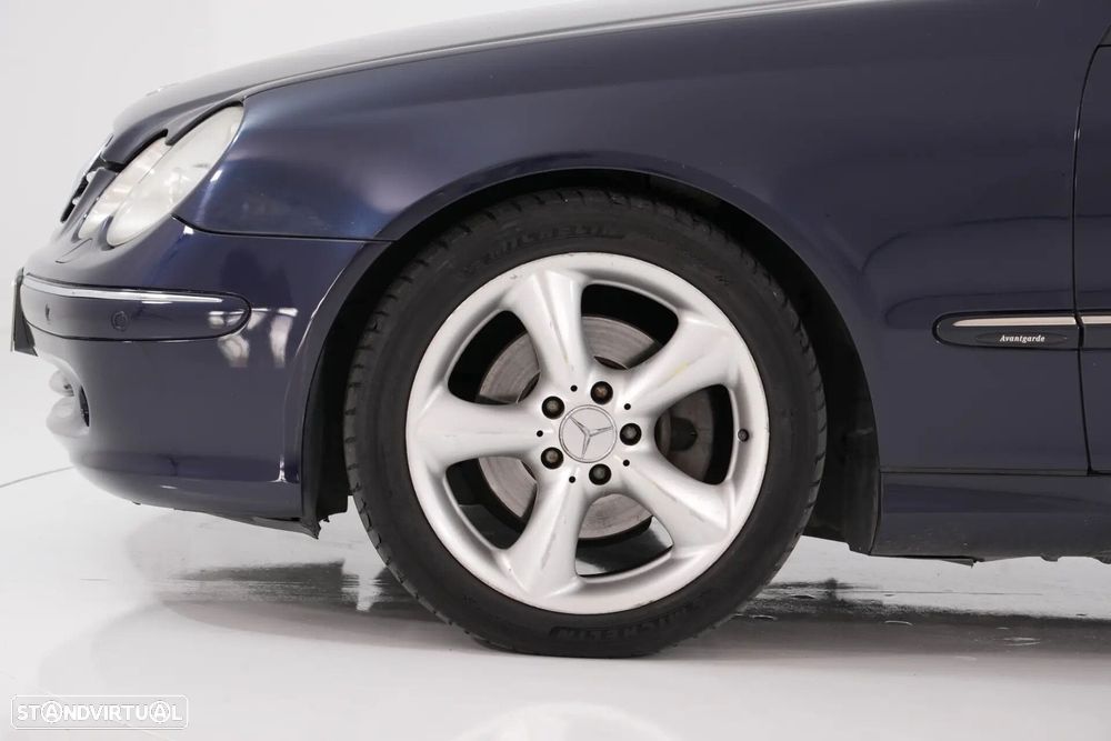 Mercedes-Benz CLK 200 K Avantgarde Aut. - 16