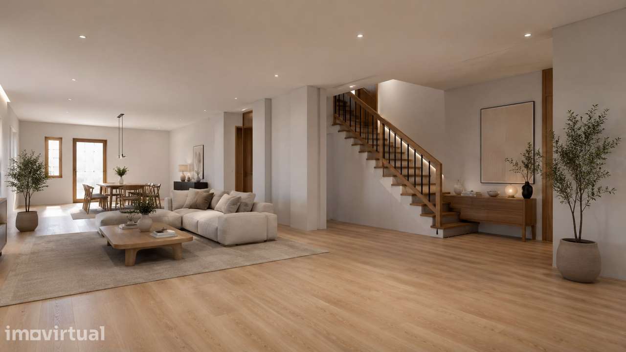 MORADIA V4 Centro de Gondomar (4 Frentes) a terminar remodelação total - Grande imagem: 3/17