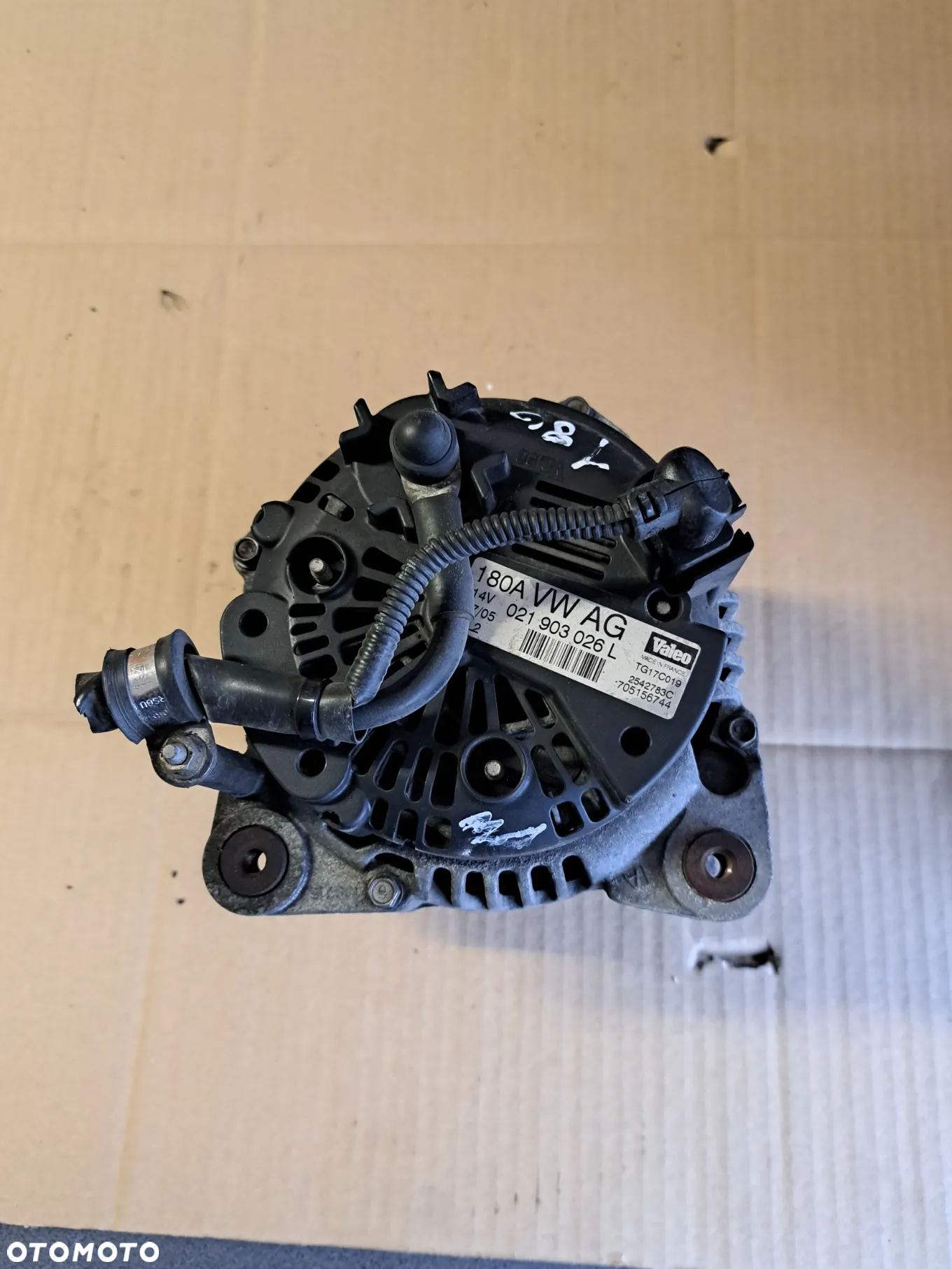 Volkswagen Passat b6 Touran alternator 1.9 tdi Audi a4 b6 b7 Octavia II - 3