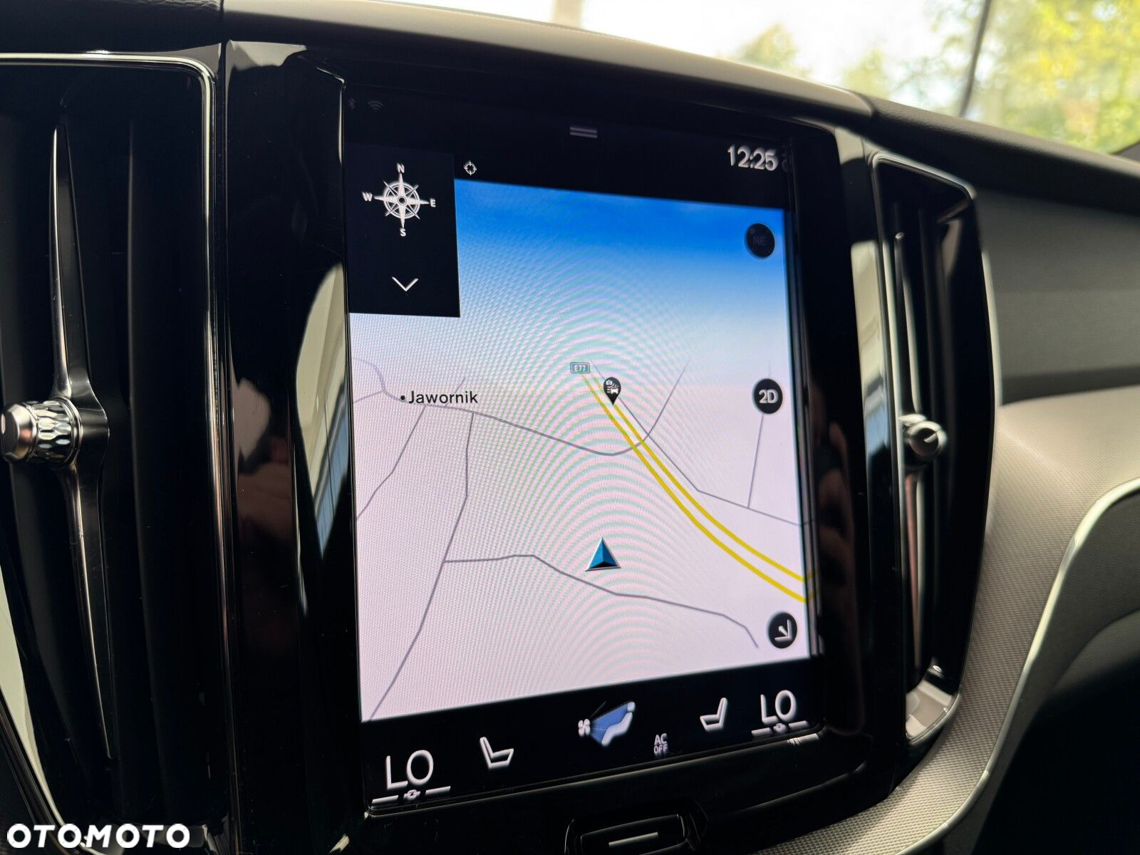 Volvo XC 60 T5 AWD R-Design - 30
