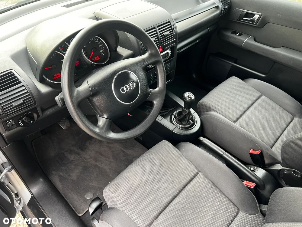 Audi A2 - 5