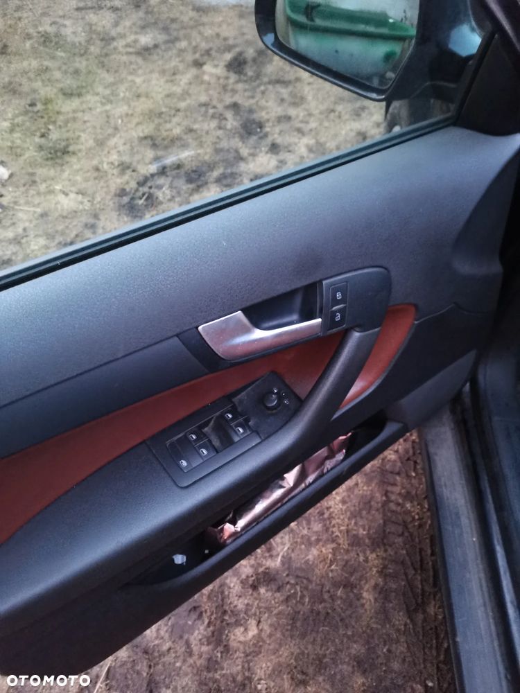 Audi A3 Sportback 2.0 TDI DPF Ambiente - 13