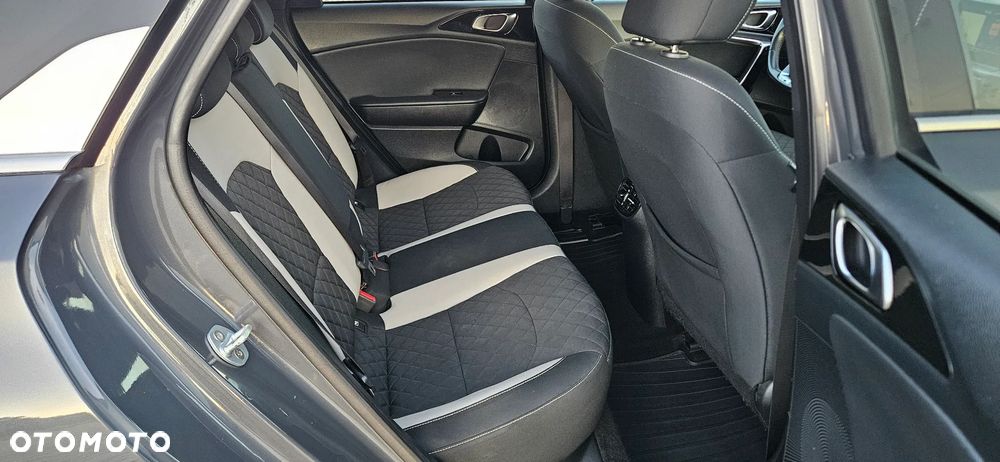 Kia ProCeed 1.0 T-GDI GT Line - 9