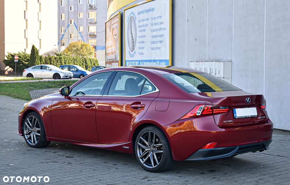 Lexus IS - 3