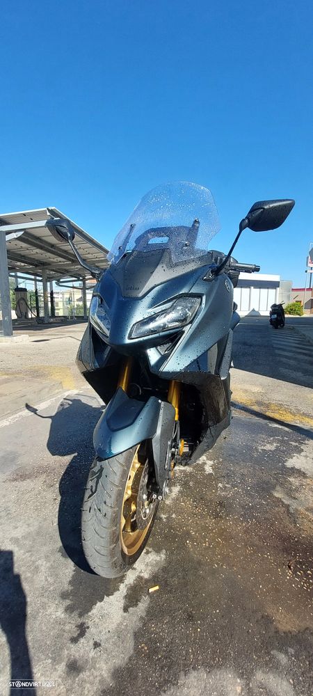 Yamaha TMAX Tech Max - 6