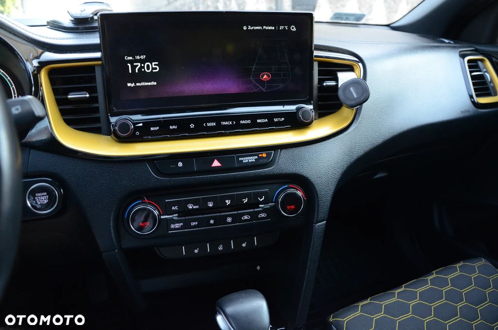 Kia XCeed - 9