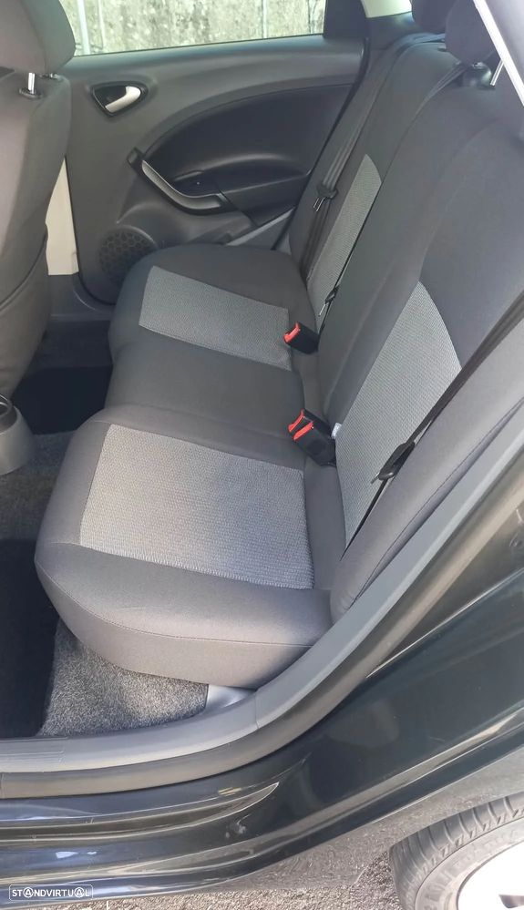SEAT Ibiza ST 1.6 TDi Style DPF - 5