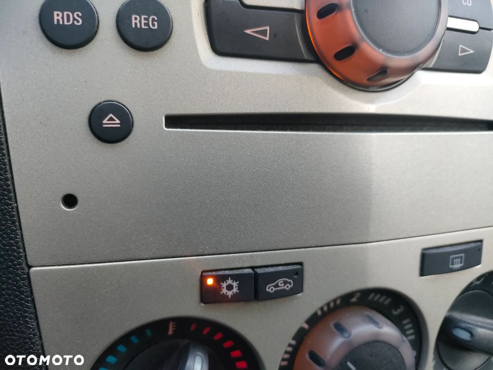 Opel Corsa 1.0 12V Edition - 5