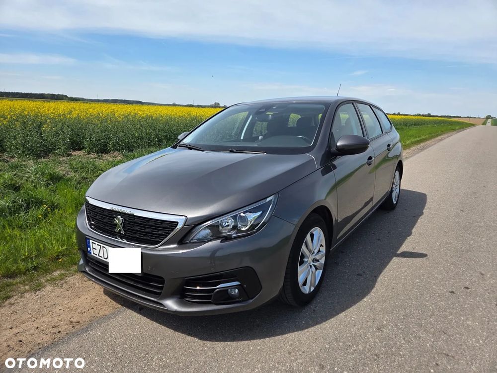 Peugeot 308 - 1