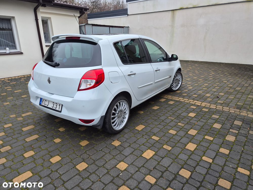 Renault Clio 1.6 16V Exception - 5