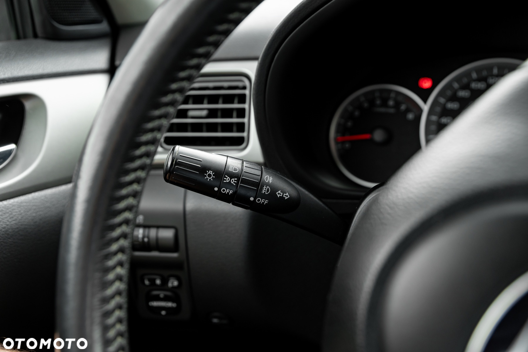 Subaru Impreza 2.0i Lineartronic Active - 33