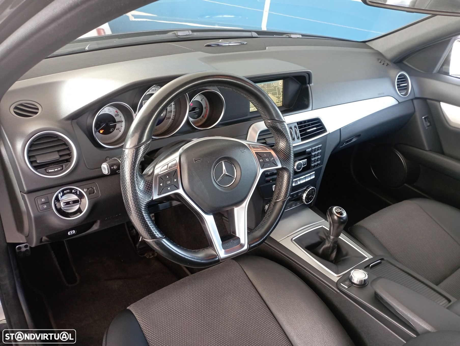 Mercedes-Benz C 220 d AMG Line - 19