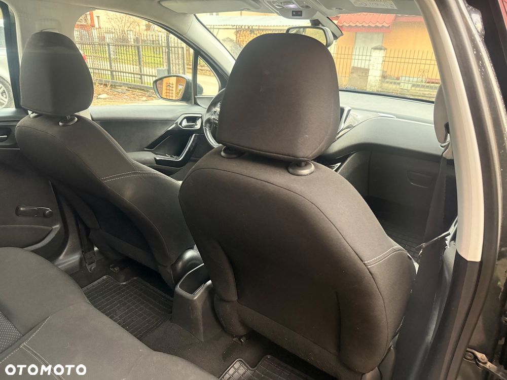 Peugeot 208 e-HDi FAP 92 Stop&Start Allure - 13