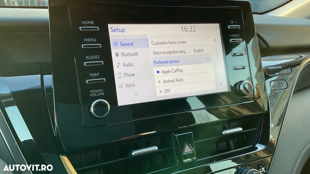 Toyota Camry 2.5 Hybrid Business - 19