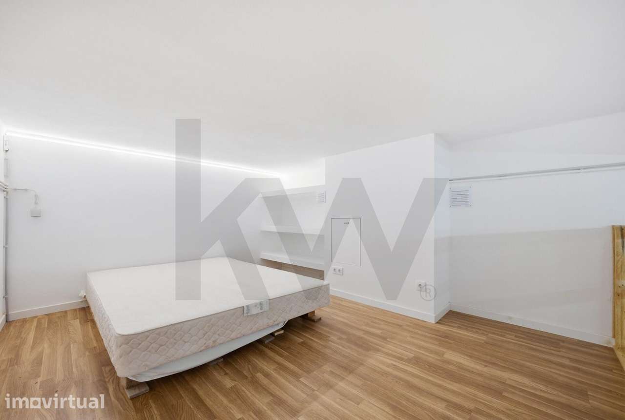Garagem Transformada em Loft T0 – investimento na Pedrulha, Coimbra - Grande imagem: 2/23