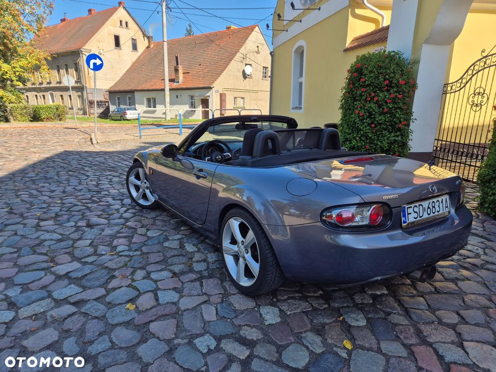 Mazda MX-5 2.0 MZR Emotion - 3