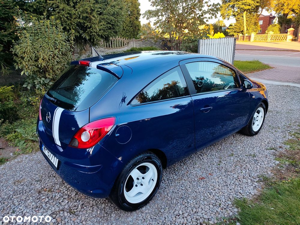 Opel Corsa 1.2 16V Cosmo - 14