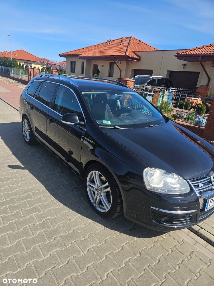Volkswagen Golf - 5