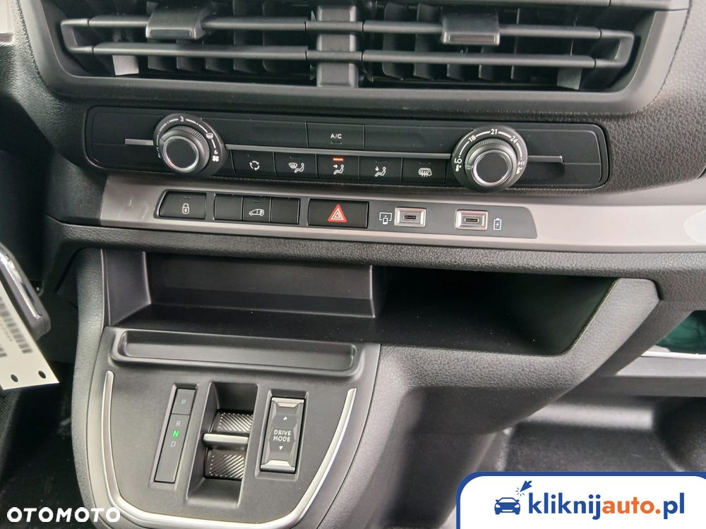 Fiat Scudo Furgon XL Diesel 2.2 150 KM Automat - 9
