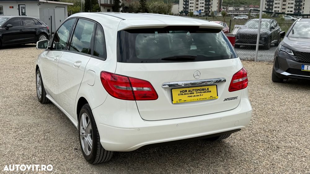 Mercedes-Benz B 180 d 7G-DCT Edition - 17