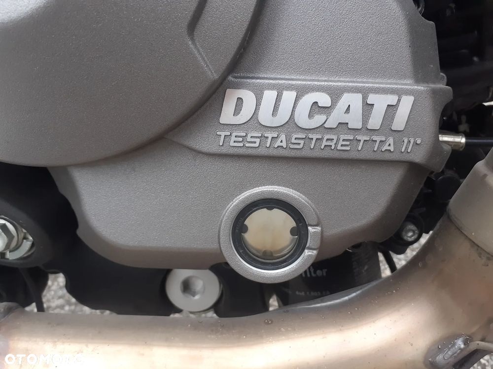 Ducati Monster - 17