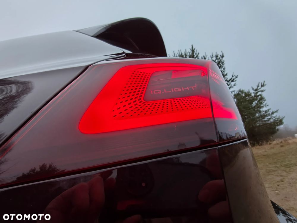 Volkswagen Golf - 27