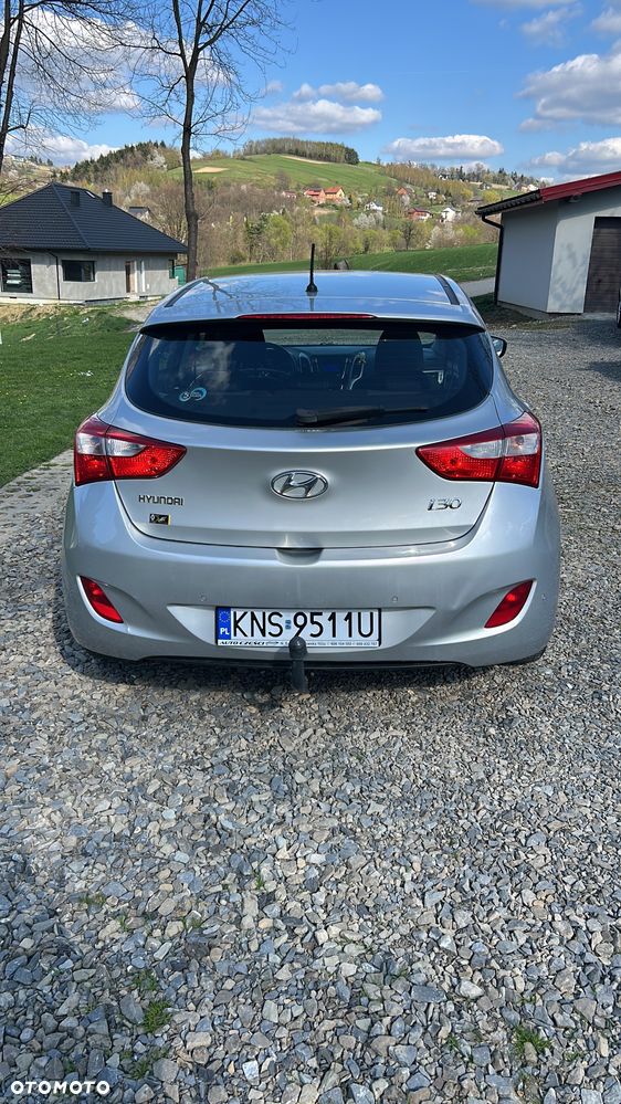 Hyundai i30 blue 1.6 CRDi Classic - 5