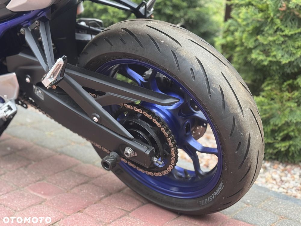 Yamaha MT - 21