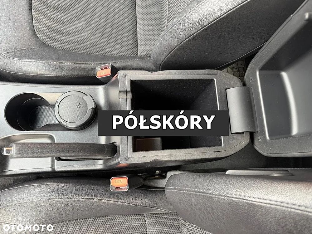 Hyundai ix35 1.7 CRDi Premium 2WD - 23