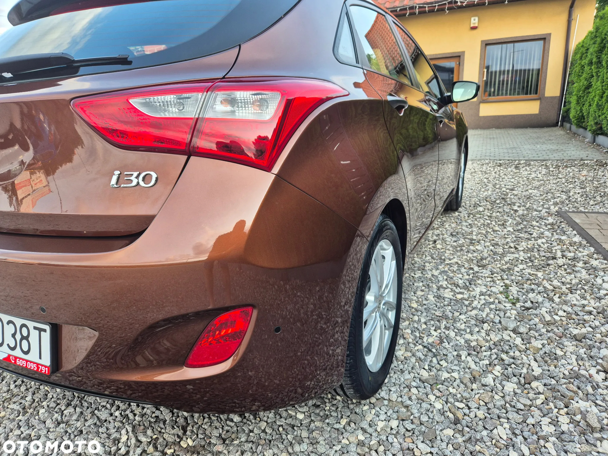 Hyundai i30 1.4 Intro Edition - 33