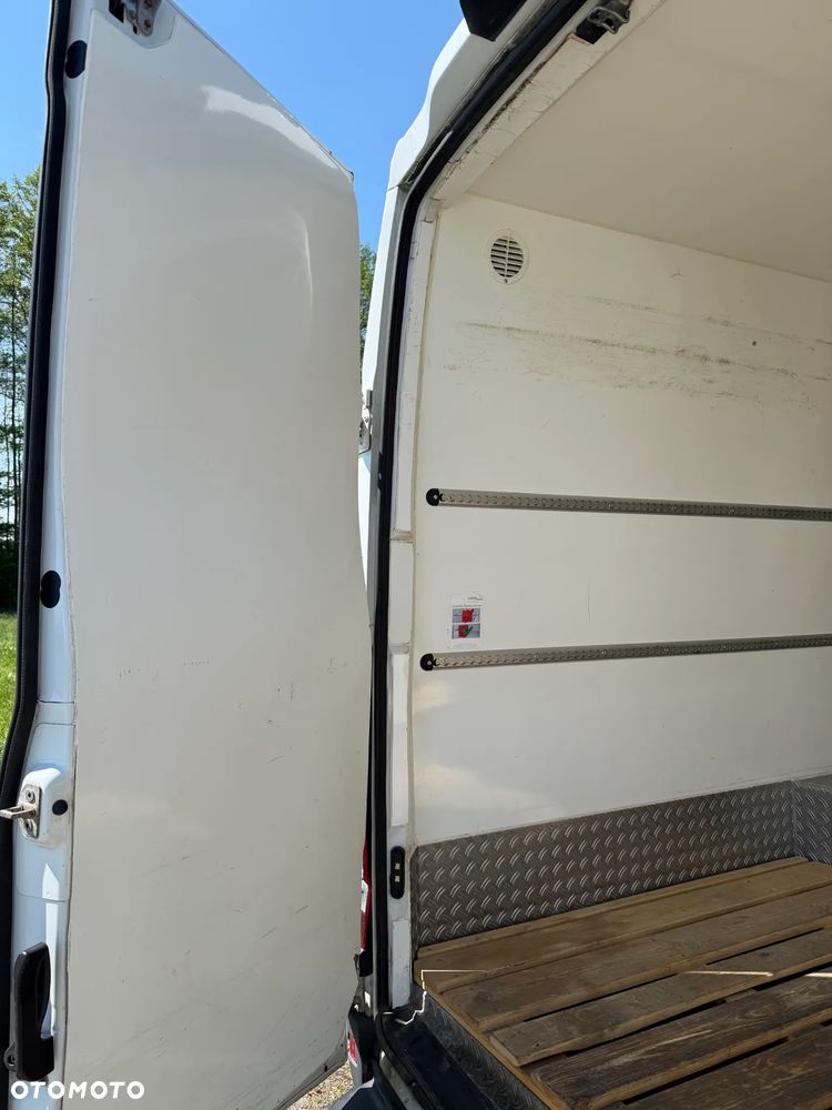 Iveco Daily - 18
