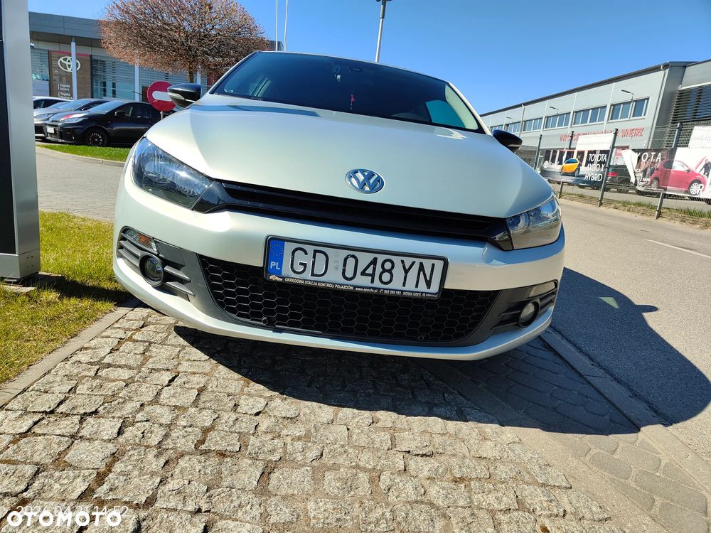 Volkswagen Scirocco 2.0 TDI - 17