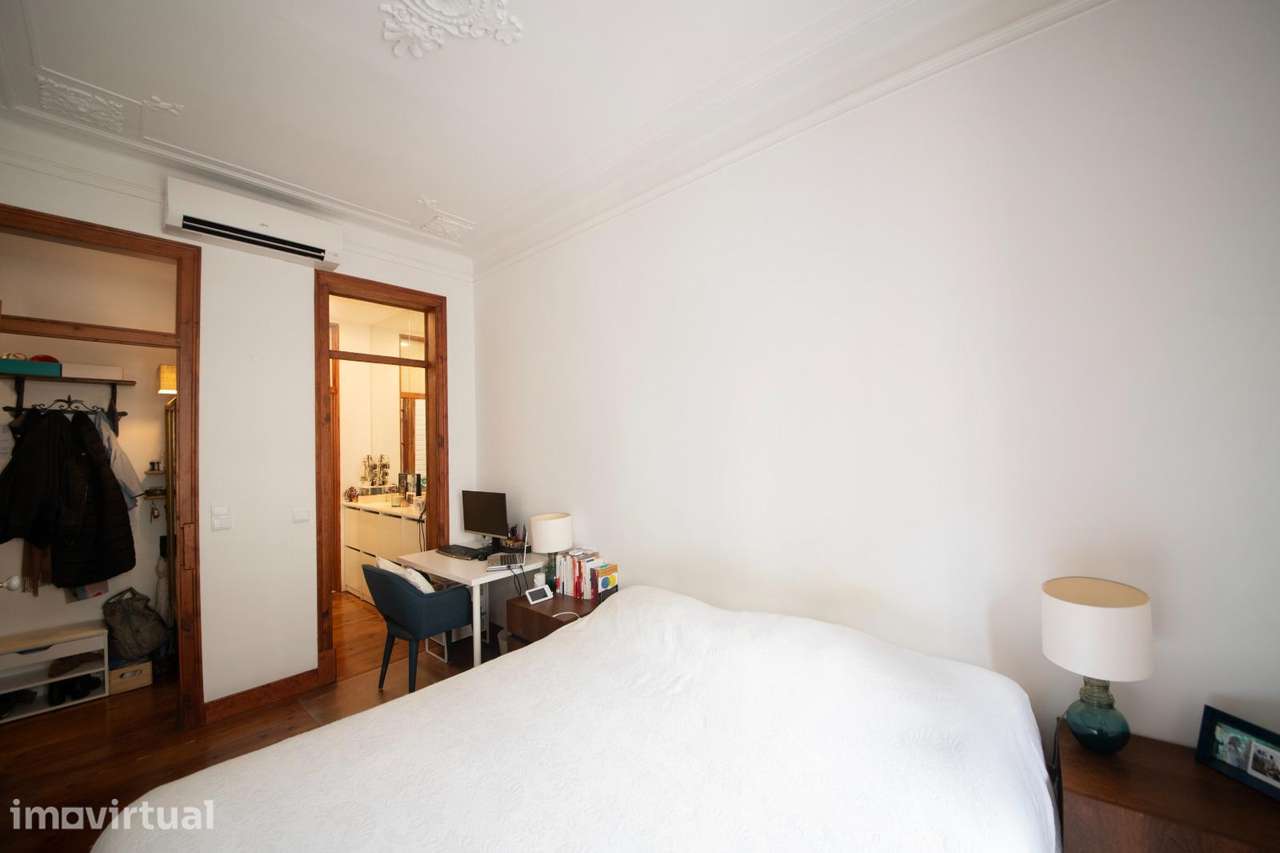 APARTAMENTO T2+1 COM VARANDA EM PICOAS, SALDANHA - Grande imagem: 2/14