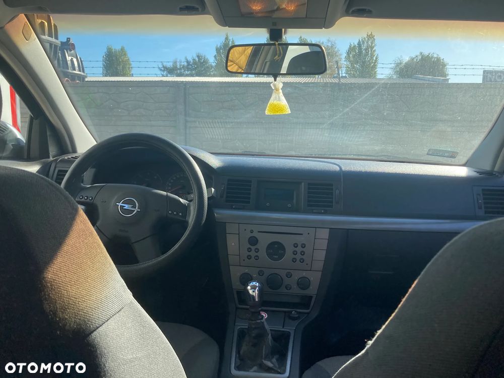 Opel Vectra - 8