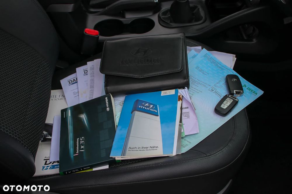 Hyundai ix35 1.7 CRDi 2WD blue Finale Gold - 39