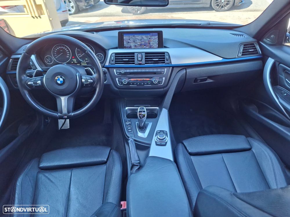 BMW 320 d Auto Pack M - 32