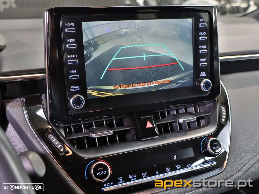 Toyota Corolla Touring Sports 1.8 Hybrid Comfort+P.Sport - 10