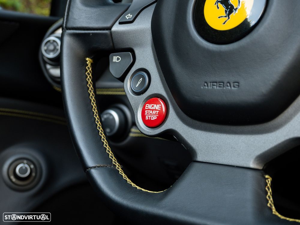 Ferrari 488 GTB Spider - 34