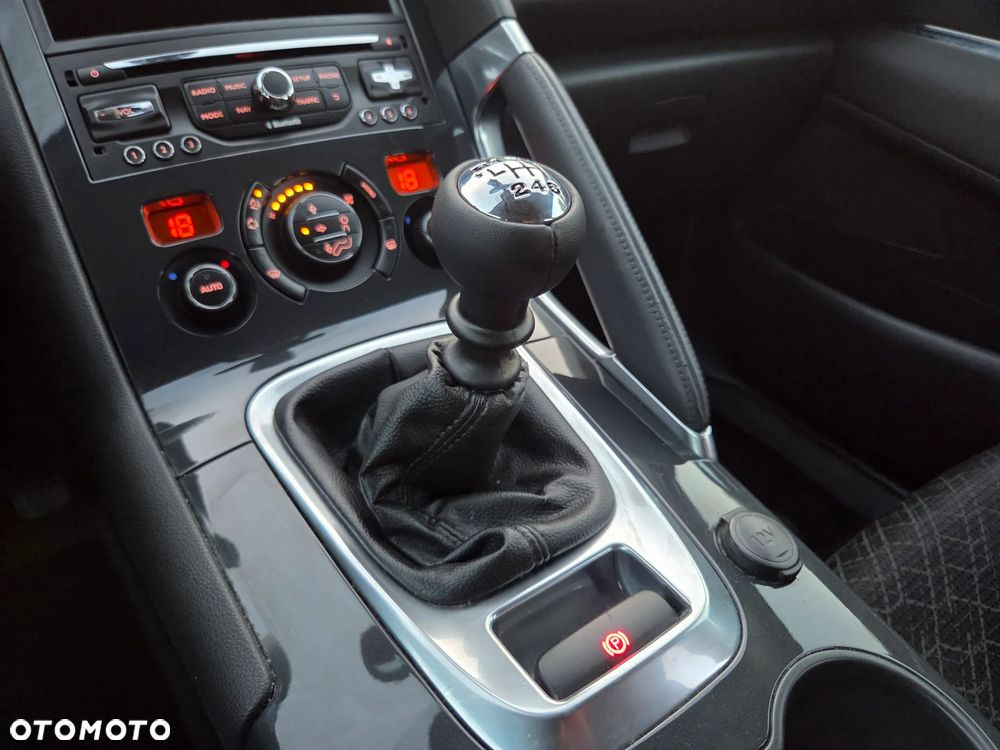 Peugeot 3008 - 22