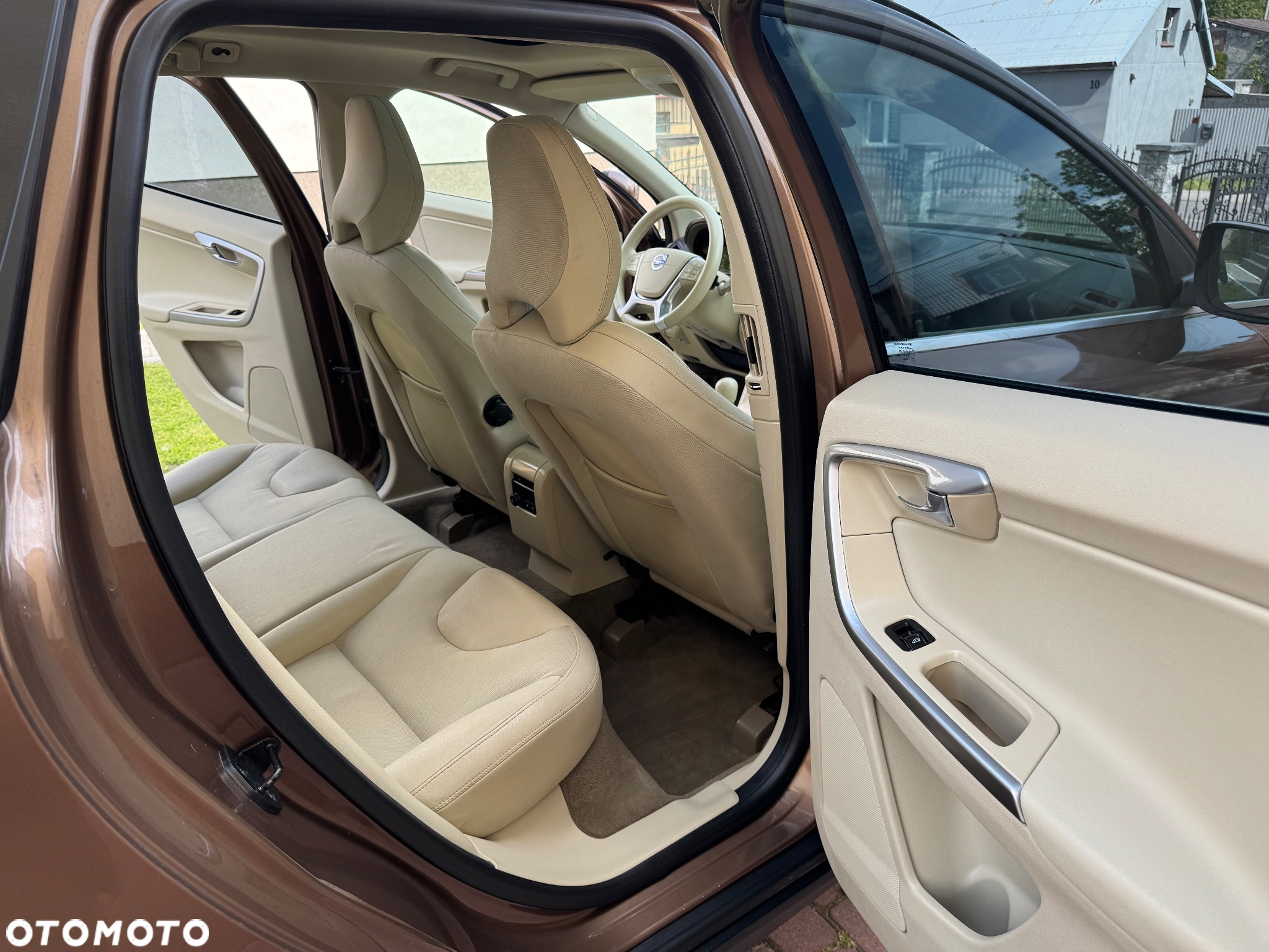 Volvo XC 60 2.4D DRIVe Summum - 15